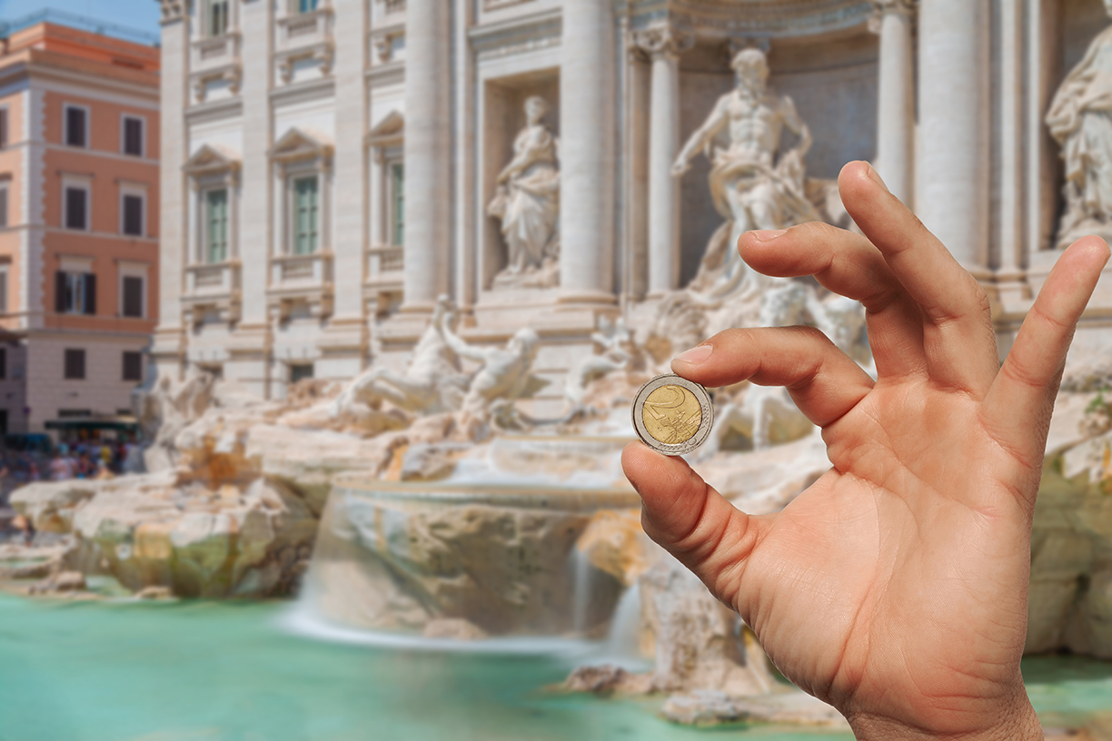 Fountain Fee At Famous Italian Landmark